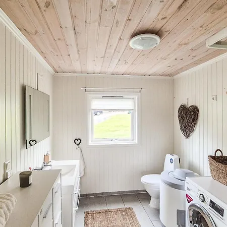 Holiday home 2 Bedroom Lovely In *