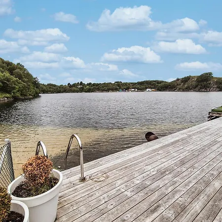 Holiday home 2 Bedroom Lovely In